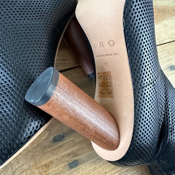 IRO Paris Dairel Perforated Leather Ankle bBoots Black NIB 38/7.5 Open Toe - Picture 6 of 11